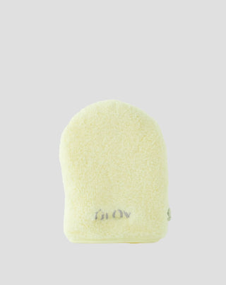 Een herbruikbare make-up en gezichtsreinigingshandschoen voor onderweg, genaamd On-The-Go Ivory Glov - 1