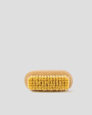 Borsteltje voor handen en nagels in een ovale behuizing van natuurlijke agavevezels, nr. 9 van Hhuumm - 2