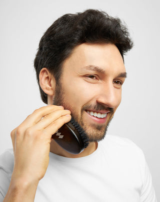 Baardstamper van beukenhout met natuurlijk zwijnenhaar Monolit - 2