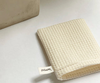 Handschoen voor peeling van biologisch katoen voor gebruik op droog of nat haar Ovium - 2