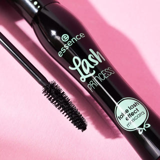 Lash PRINCESS valse wimper effect verdikkende en verlengende mascara, Essence