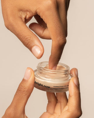 Corrigerende en verhelderende oogcrème Bright Now van Resibo, 15 ml.