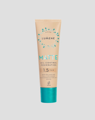 Matte foundation met hoge dekking SPF 20 Lumene in de kleur 1.5 Fair - 1