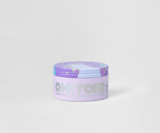 Suiker scrub voor lichaamsverzorging met sheaboter en vitaminen, met een zonnige geur van Oh!Tomi