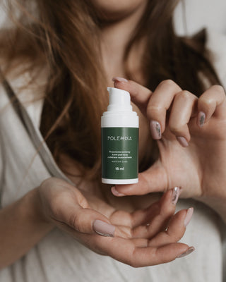 Anti-aging oogcrème met een verhelderend effect op basis van Matcha-thee van het merk Polemika - 2