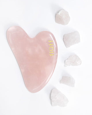 Gua Sha-steen voor gezichtsmassage met roze kwarts om zwellingen te verminderen en pluisjes te verstevigen - 2
