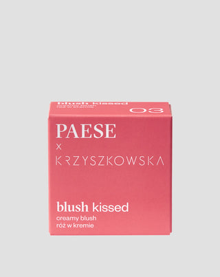 Crèmige blush voor de wangen in een roze-fuchsiatint Blush Kissed 03, Paese X Krzyszkowska