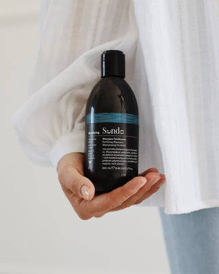 Versterkende shampoo tegen haaruitval met prebiotica van Sendo - 2