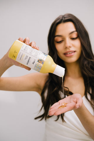 Voedende shampoo voor krullend haar in de geur van rijpe meloen met aloë vera dus! flow - 2