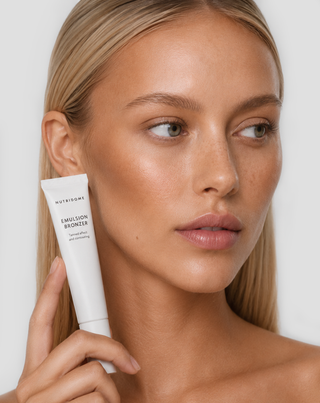 vloeibare bronzer voor het gezicht met een langdurige formule en een natuurlijk effect Nutridome_3