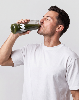 Shakerfles voor eiwit, supplementen en vitamines 0,5 l Monolit