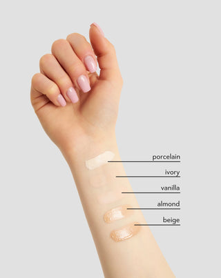 Verhelderende hydraterende foundation met hyaluronzuur 04 Amandel Nutridome - 3