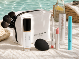 ZOMERMAKE-UP <p>TOT 50% KORTING</p>