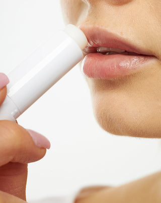 99% natuurlijke beschermende lippenbalsem Nutridome_1 - 2