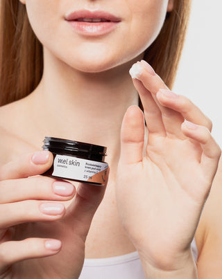 Oplichtende oogcrème met vitamine C van Mel Skin - 3